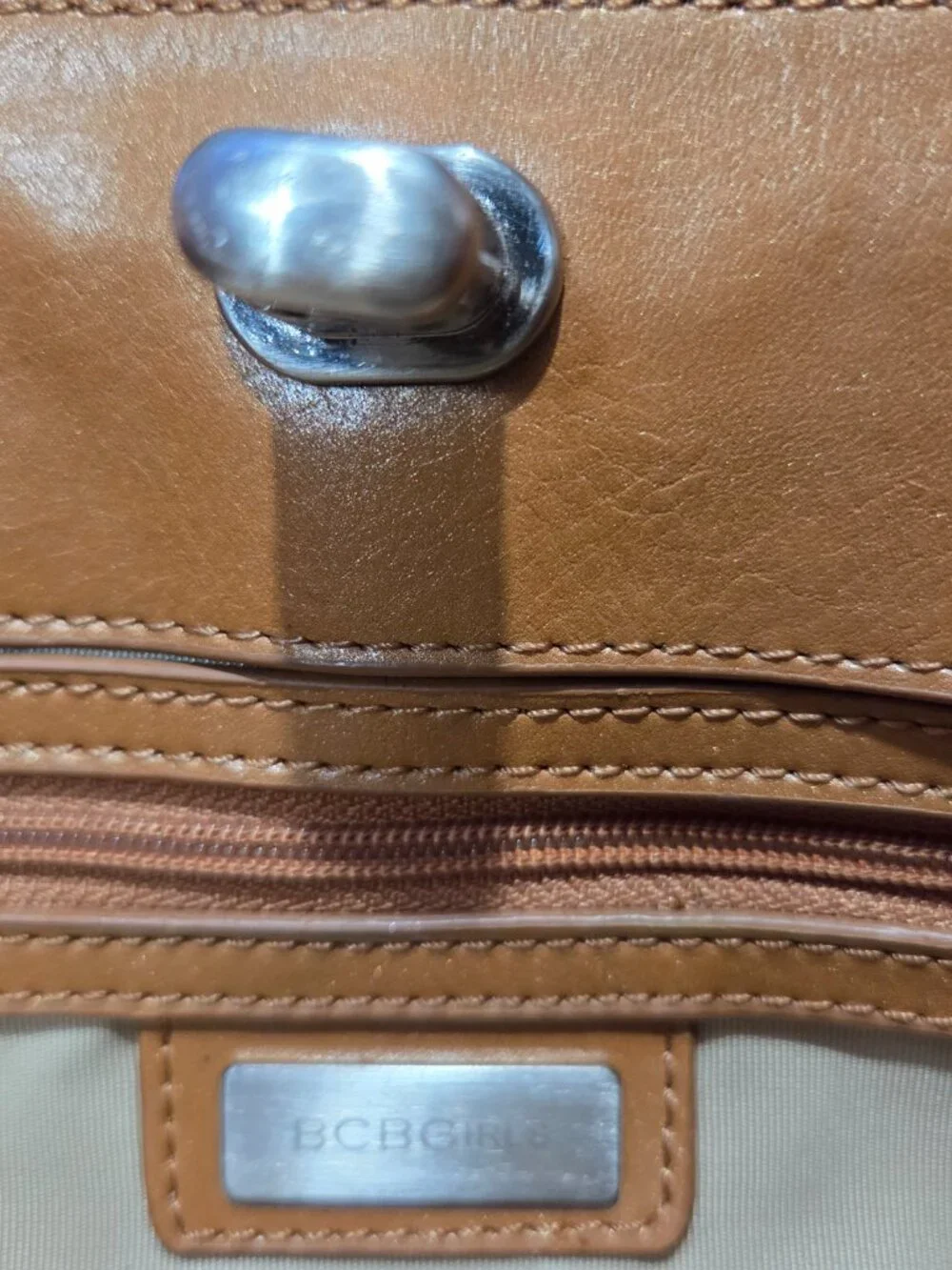 BCBGirls GENIUNE Leather Clutch Bag in Golden Brown with Padlock and Key